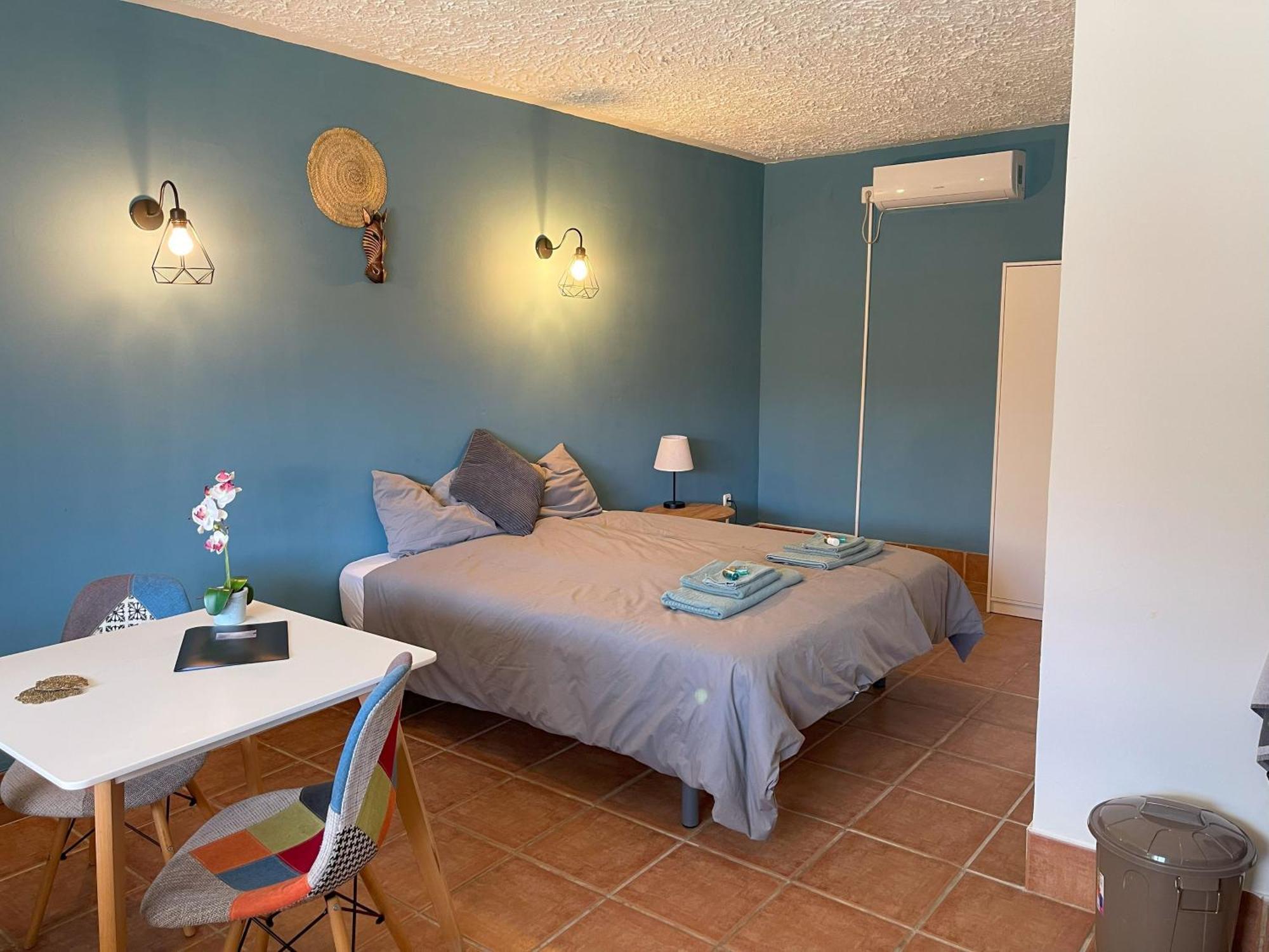 Bed and Breakfast La Casa De Familia à Málaga Extérieur photo