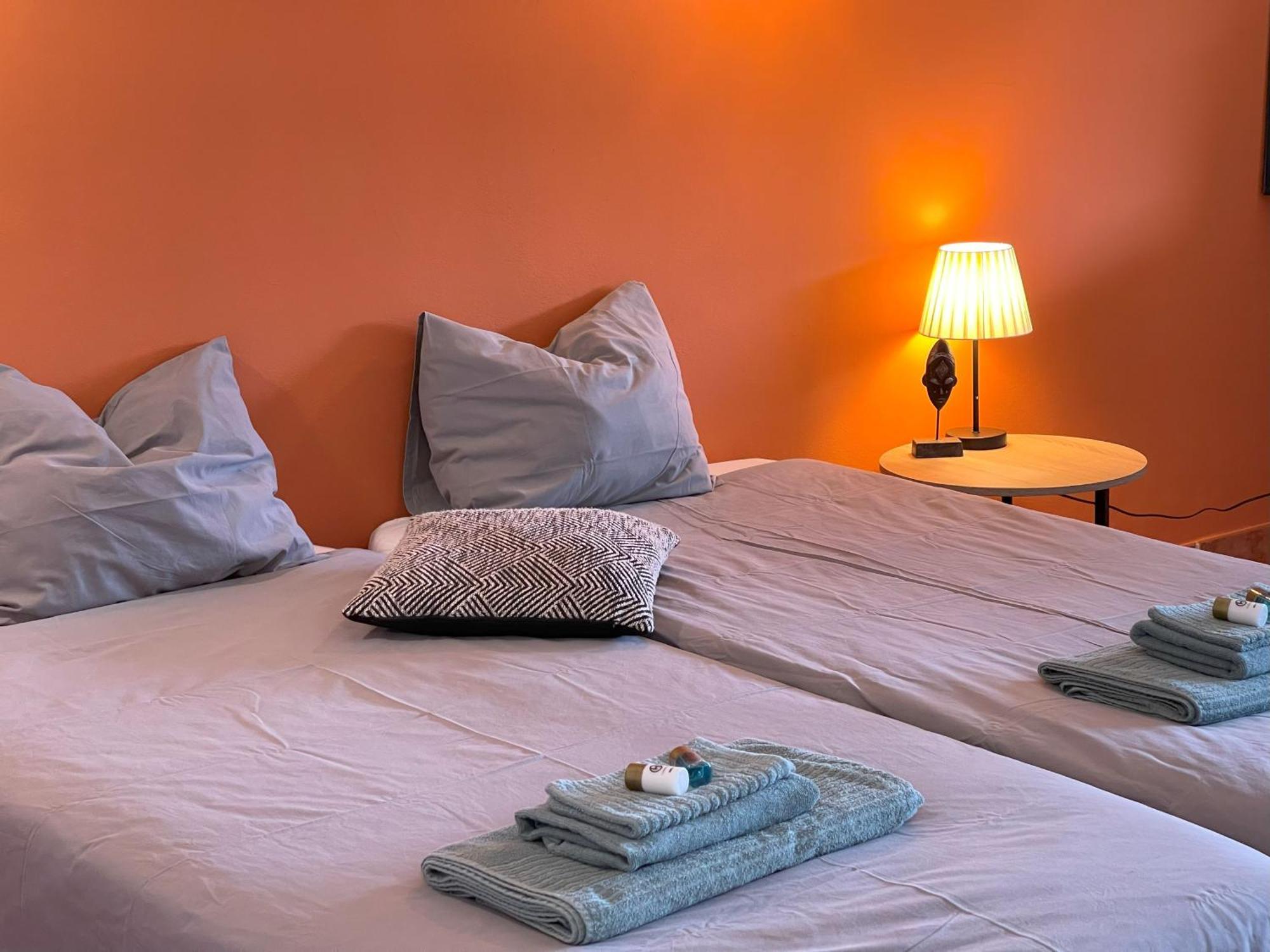 Bed and Breakfast La Casa De Familia à Málaga Extérieur photo